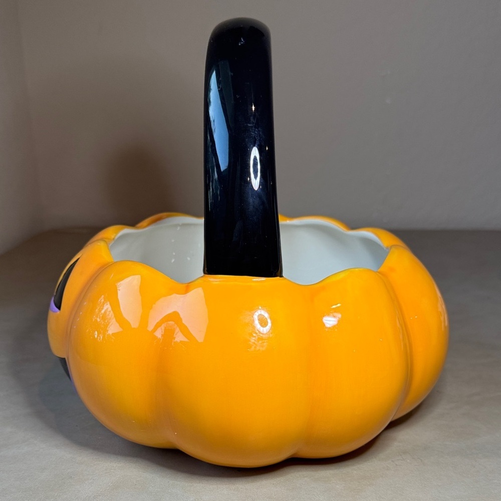 Target Ceramic Halloween Jack-o-Lantern Basket 10x9.75x9.5" - Picture 2 of 6